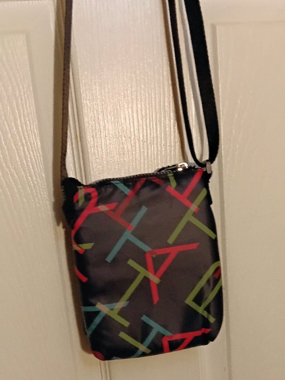 Tahari Triple Zip Crossbody Bag - Black Geometric Print - Picture 4 of 8